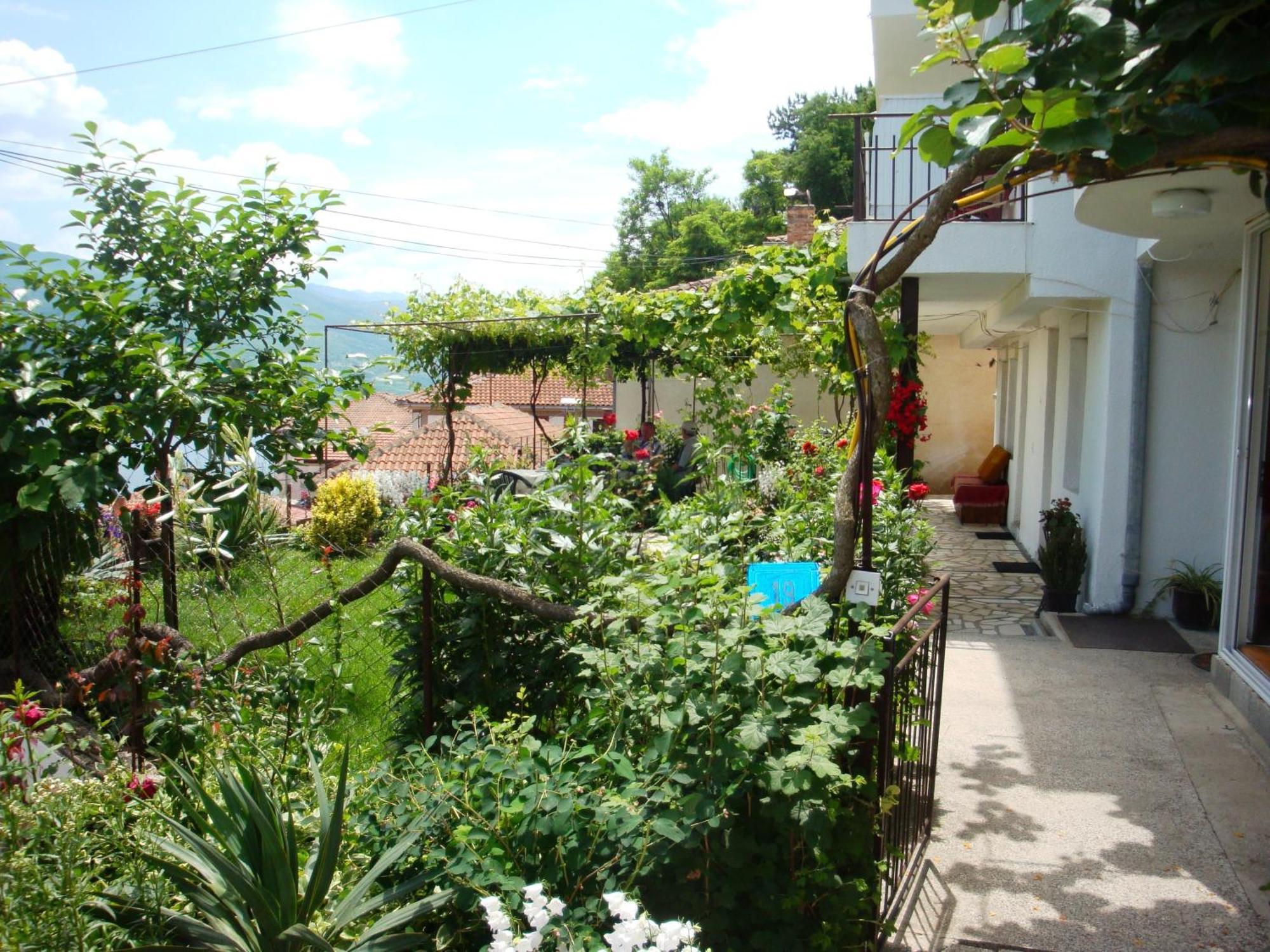 Apartments Villa Saraj Ohrid Esterno foto